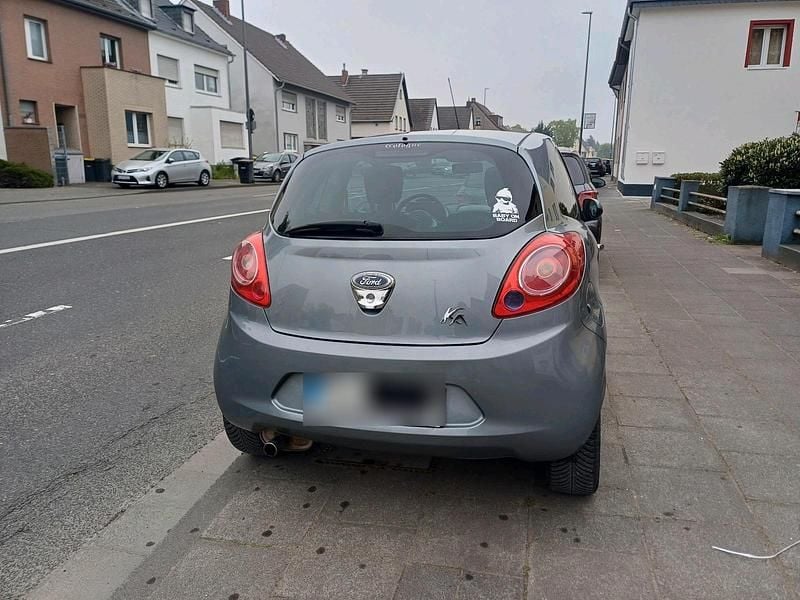Second-hand Ford Ka 69 CP (50 kW) 2013 Gri Hatchback