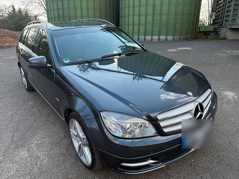 Gebraucht Mercedes C280 250 PS (183 kW) 2010 Grau Kombi