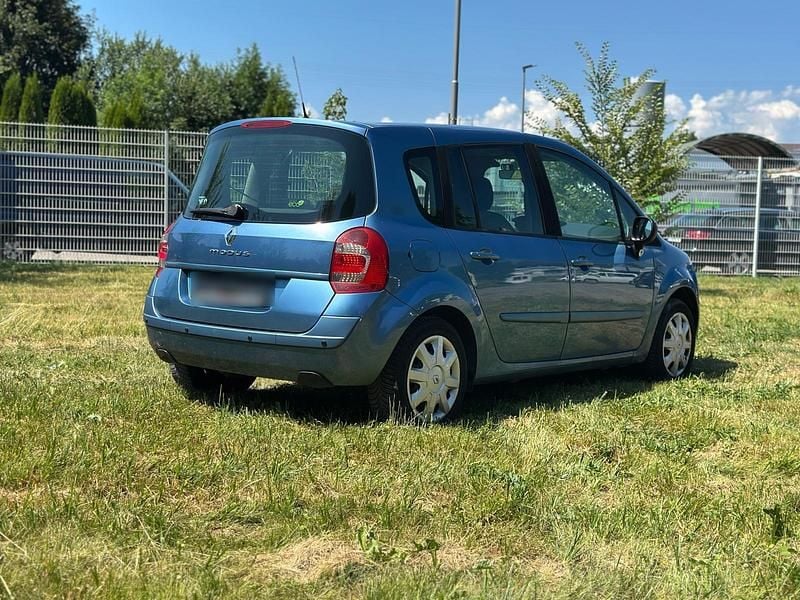 Używany Renault Modus 74 KM (54 kW) 2008 Minivan