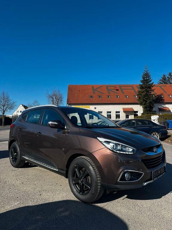 Gebraucht Hyundai ix35 Edition 135 PS (99 kW) 2013 Braun SUV