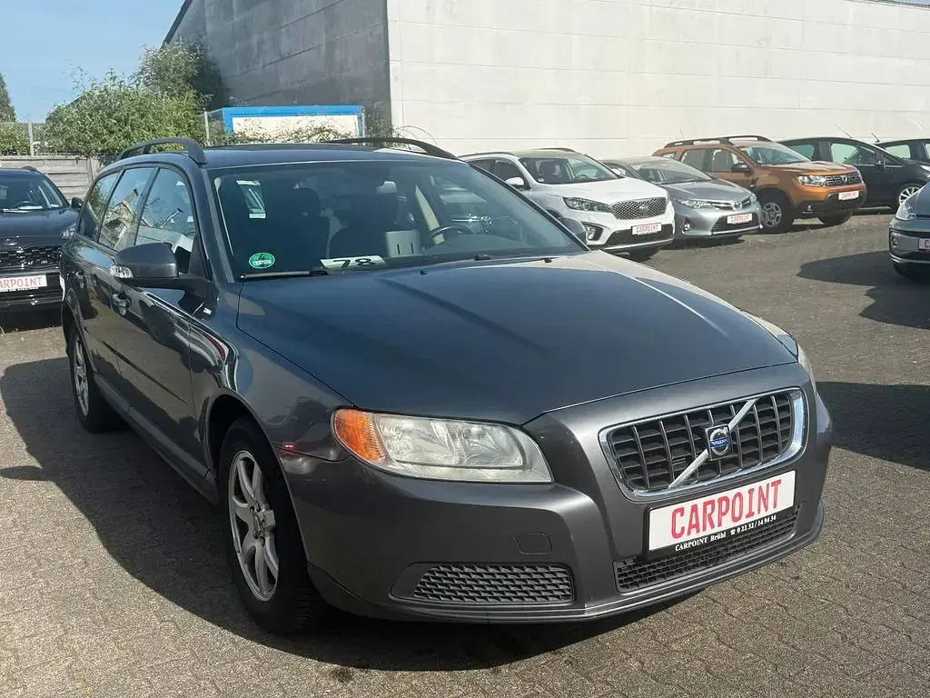 Używany Volvo V70 145 KM (106 kW) 2009 Szary Kombi