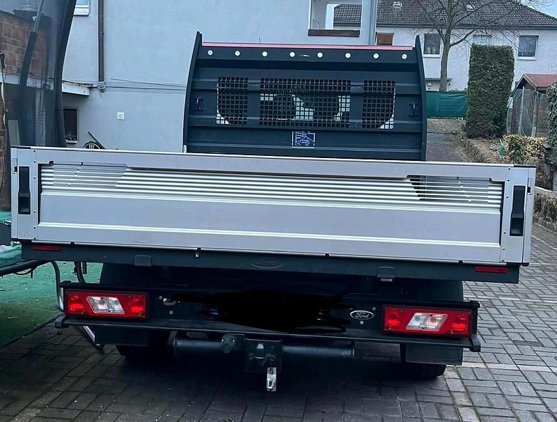 Gebraucht Ford Transit 131 PS (96 kW) 2021 Weiß Limousine