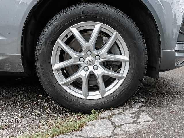 Gebraucht Volvo XC60 145 PS (106 kW) 2021 SUV