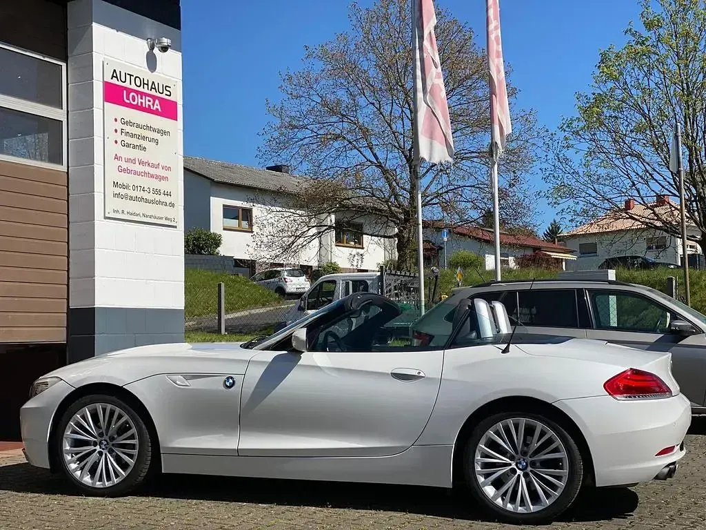 Second-hand BMW Z4 Performance 184 CP (135 kW) 2012 Alb Cabrio
