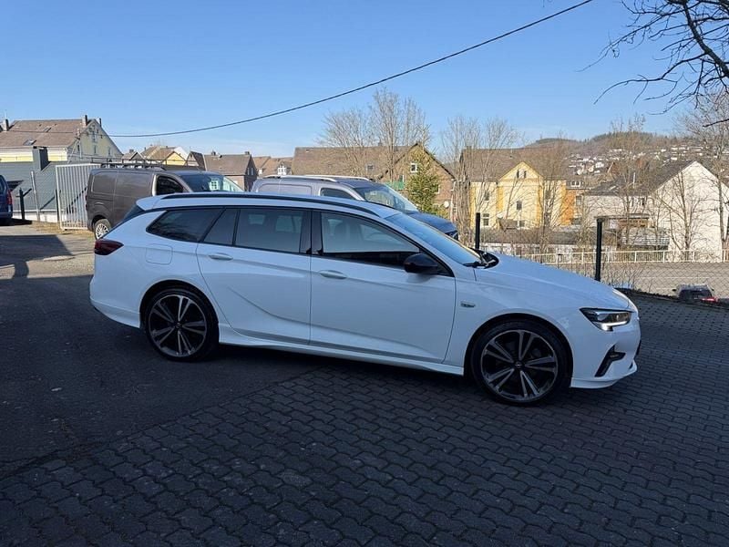 Gebraucht Opel Insignia OPC 174 PS (127 kW) 2023 Weiß Kombi