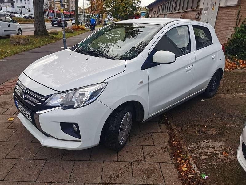 Islandweiß Gebraucht 2021 Mitsubishi Space Star Limousine | 5.900 € (Superpreis) - Bild 1/4