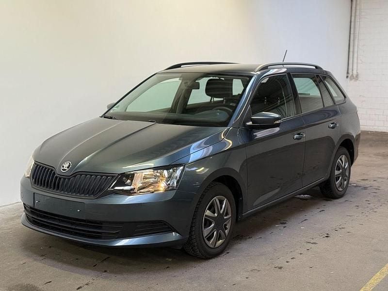 Gebraucht Skoda Fabia Cool Plus 95 PS (69 kW) 2017 Grau Kombi
