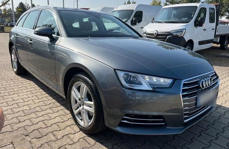 Gebraucht Audi A4 Sport 150 PS (110 kW) 2016 Grau Kombi