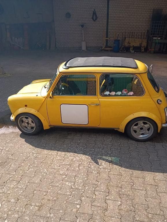Gebraucht Mini 1300 63 PS (46 kW) 1989 Gelb Kleinwagen