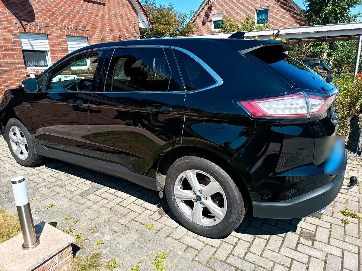 Gebraucht Ford Edge Titanium 211 PS (155 kW) 2016 Schwarz SUV