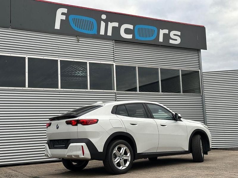 Gebraucht BMW X2 156 PS (114 kW) 2024 Weiß SUV