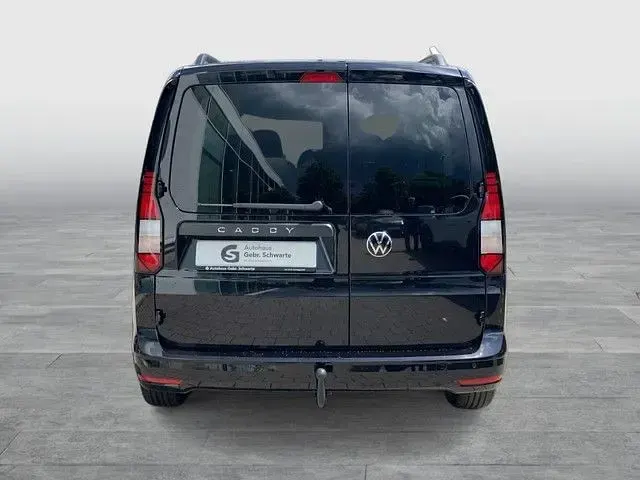 Gebraucht VW Caddy Life 116 PS (85 kW) 2026 Schwarz Van / Kleinbus