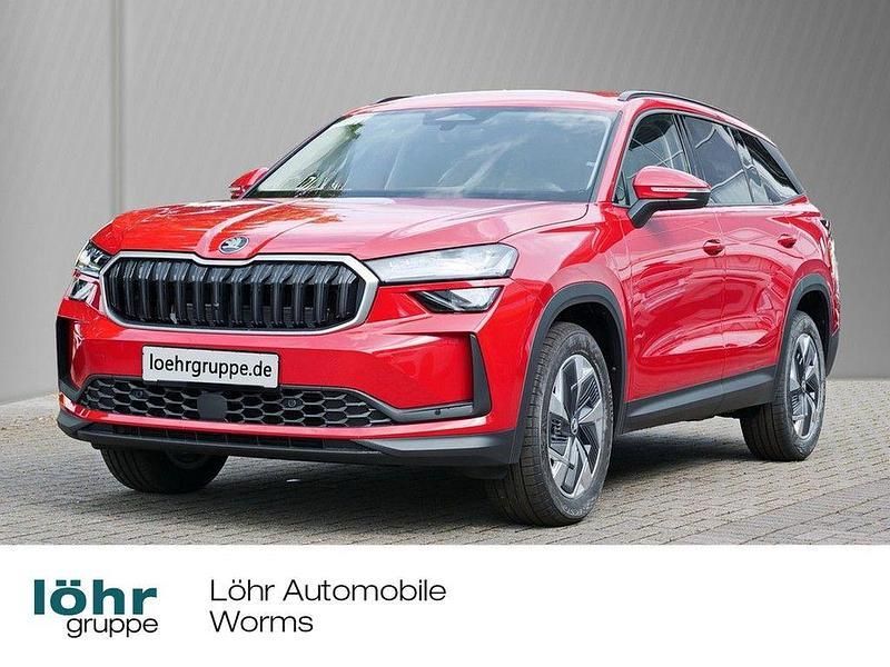 Velvetrot metallic Neu 2025 Skoda Kodiaq Selection SUV | 47.950 € (Fairer Preis) - Bild 1/4