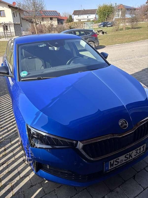Gebraucht Skoda Scala Ambition 116 PS (85 kW) 2019 Blau Kleinwagen