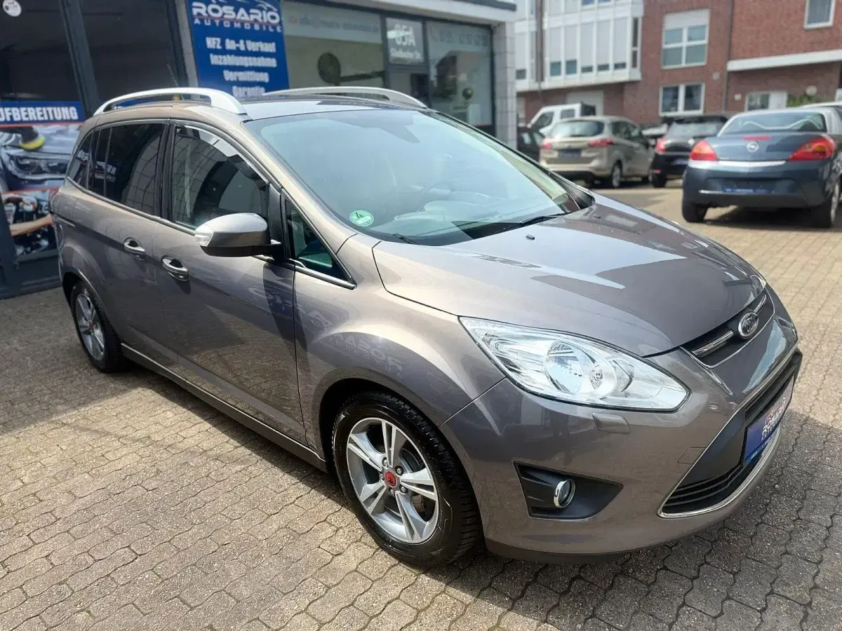 Gebraucht Ford Grand C-Max SYNC Edition 116 PS (85 kW) 2013 Braun Van / Kleinbus
