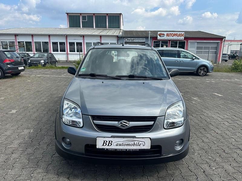 Grau Gebraucht 2006 Suzuki Ignis Comfort Kleinwagen | 4.290 € (Etwas zu teuer) - Bild 1/4