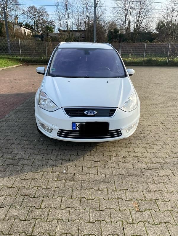 Weiß Gebraucht 2010 Ford Galaxy Van / Kleinbus | 3.550 € (Guter Preis) - Bild 1/4