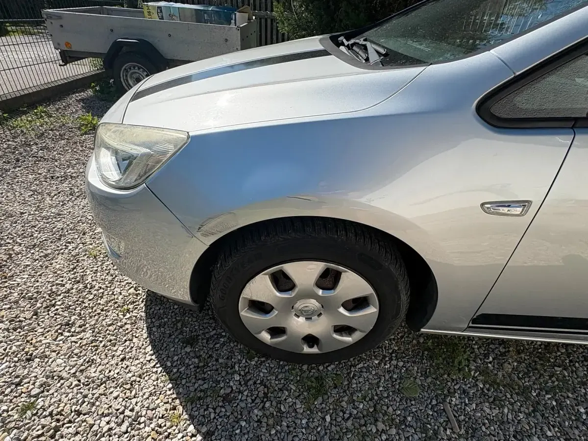 Gebraucht Opel Astra 116 PS (85 kW) 2010 Silber Kleinwagen