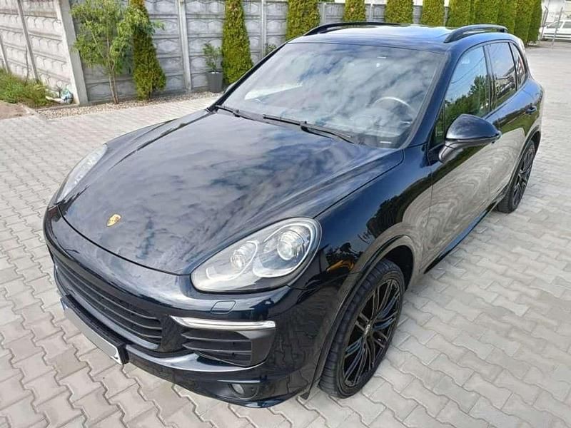 Gebraucht 2016 Porsche Cayenne S E-Hybrid Sport SUV | 26.700 € (Teuer) - Bild 1/4