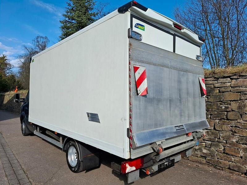 Gebraucht Mercedes Sprinter 163 PS (119 kW) 2014 Grau Van