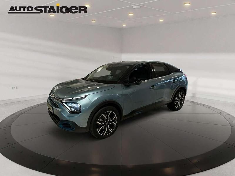 Gebraucht Citroën e-C4 Shine 100 kW (136 PS) 2022 Olbia blau Limousine