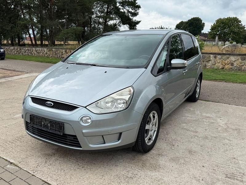 Grau Gebraucht 2008 Ford S-MAX Trend Van / Kleinbus | 2.500 € (Guter Preis) - Bild 1/4