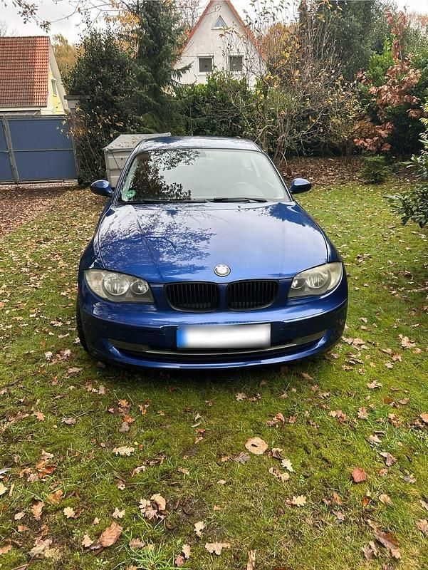 Gebraucht BMW 116 122 PS (89 kW) 2007 Blau Kleinwagen