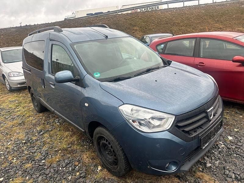 Gebraucht Dacia Dokker Lauréate 116 PS (85 kW) 2013 Grau Van / Kleinbus