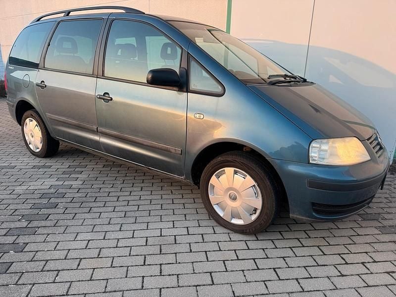 Gebraucht VW Sharan 100 PS (73 kW) 2001 Blau Van / Kleinbus
