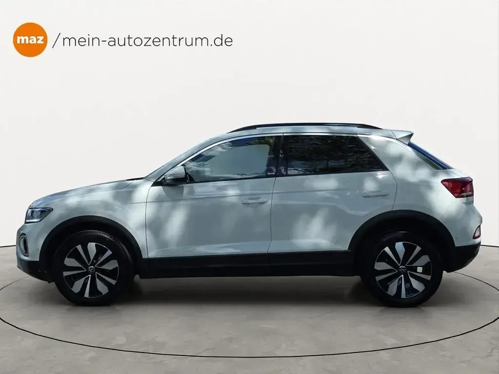 Second-hand VW T-Roc Move 110 CP (80 kW) 2023 Alb SUV