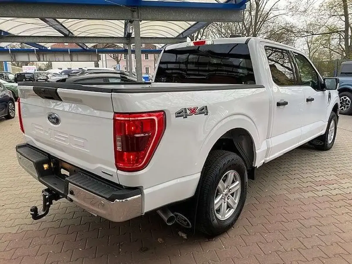 Neu Ford F-150 XLT 405 PS (297 kW) 2025 Weiß Pickup