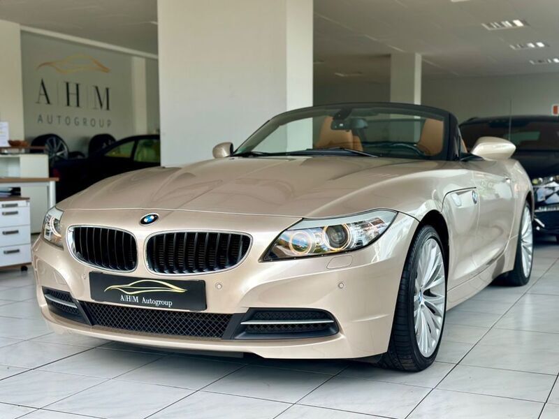 Orionsilber metallic Gebraucht 2011 BMW Z4 Sport Line Cabrio | 27.490 € (Fairer Preis) - Bild 1/4