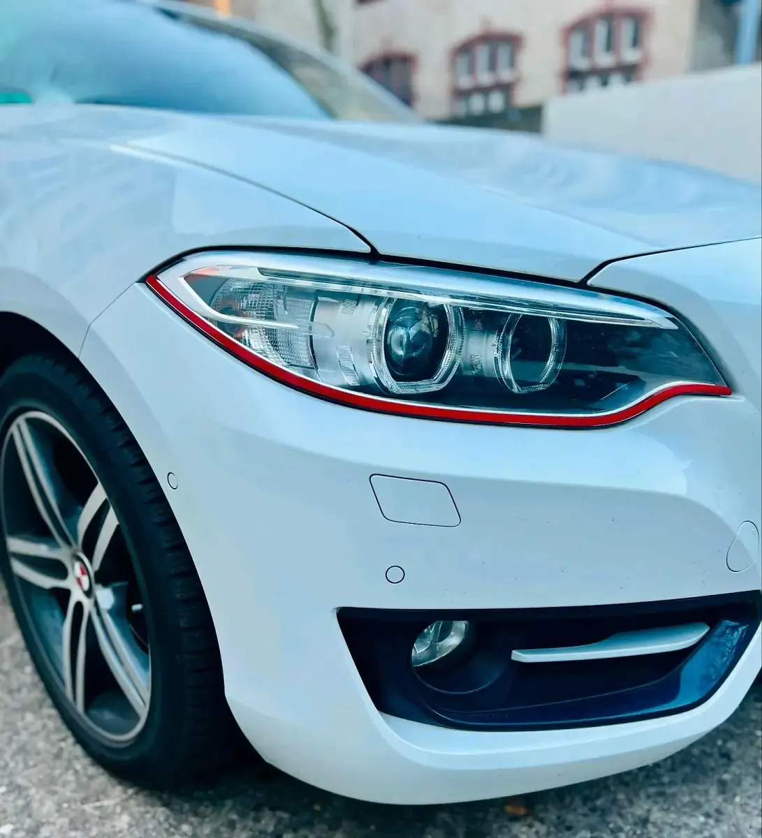 Gebraucht BMW 220 Sport Line 190 PS (139 kW) 2016 Weiß Coupé