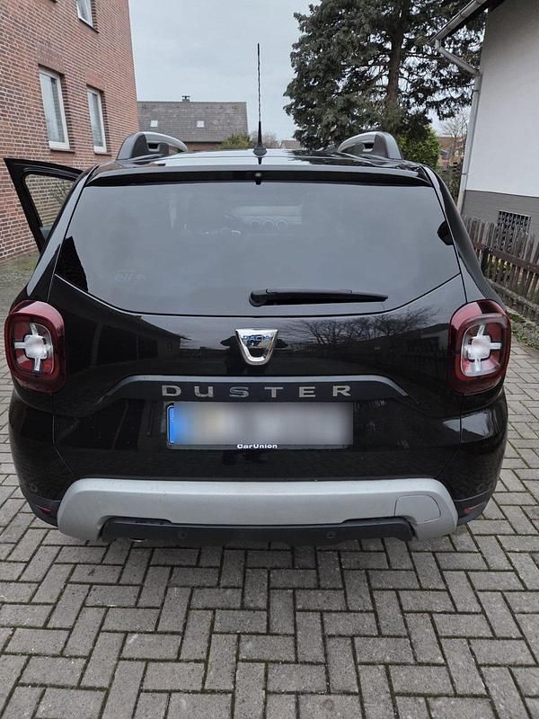 Schwarz Gebraucht 2019 Dacia Duster Prestige SUV | 11.500 € (Superpreis) - Bild 1/4