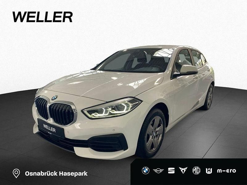 Weiß Gebraucht 2022 BMW 118 Advantage Kleinwagen | 19.950 € (Guter Preis) - Bild 1/4