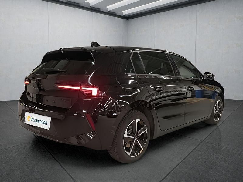 Gebraucht Opel Astra 131 PS (96 kW) 2024 Schwarz Limousine