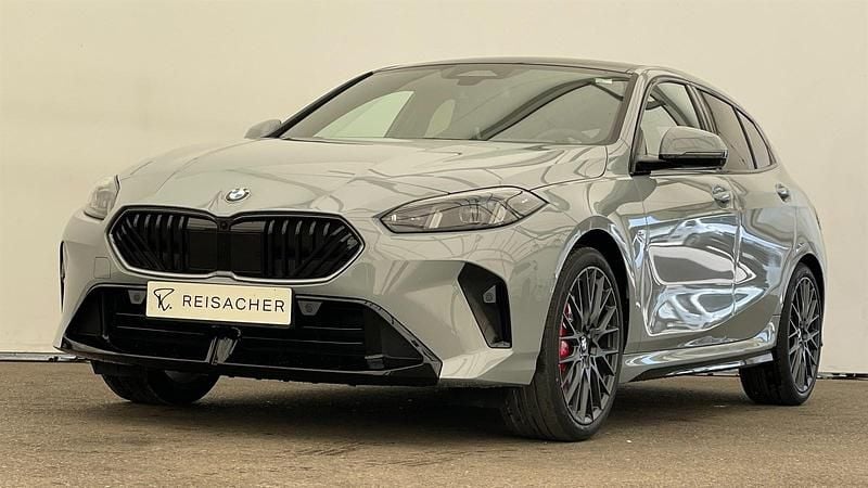 M brooklyn grau metallic Neu 2025 BMW 123 Efficient Dynamics Kleinwagen | 44.295 € (Superpreis) - Bild 1/4