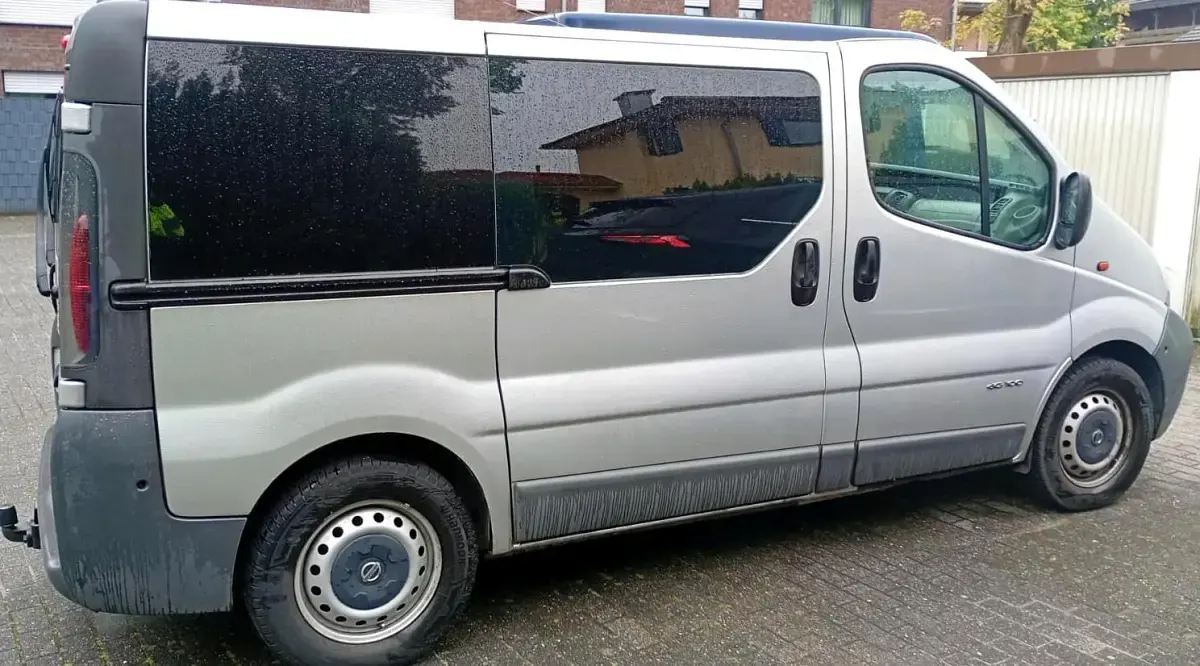 Gebraucht Nissan Primera 131 PS (96 kW) 2003 Silber Van / Kleinbus