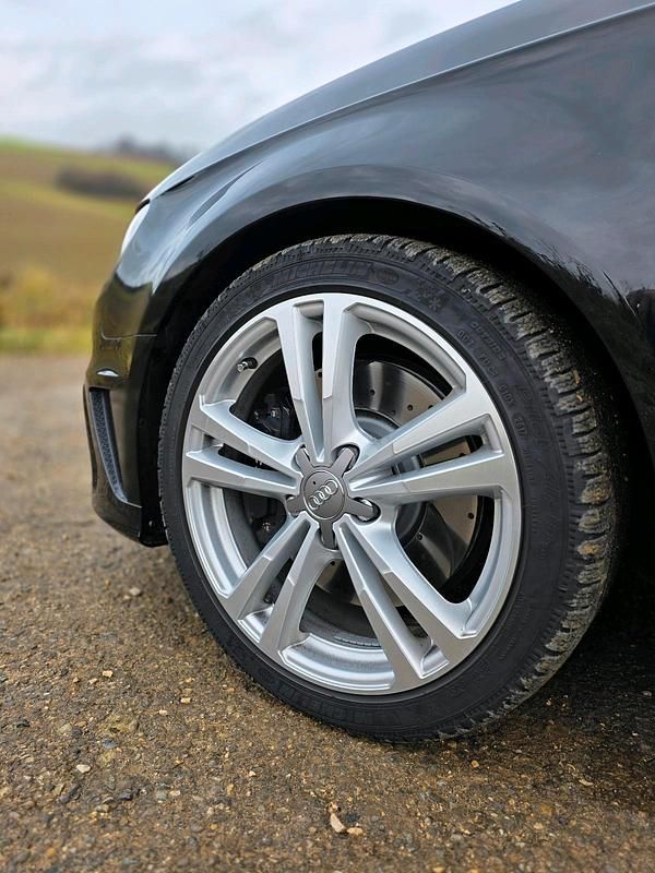 Second-hand Audi S3 Design 370 CP (272 kW) 2013 Negru