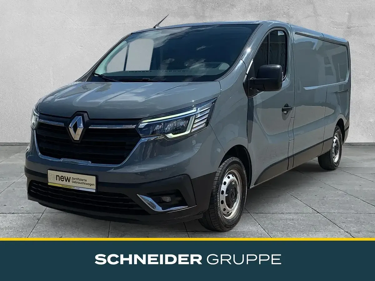Gebraucht Renault Trafic Komfort 131 PS (96 kW) 2022 Van / Kleinbus