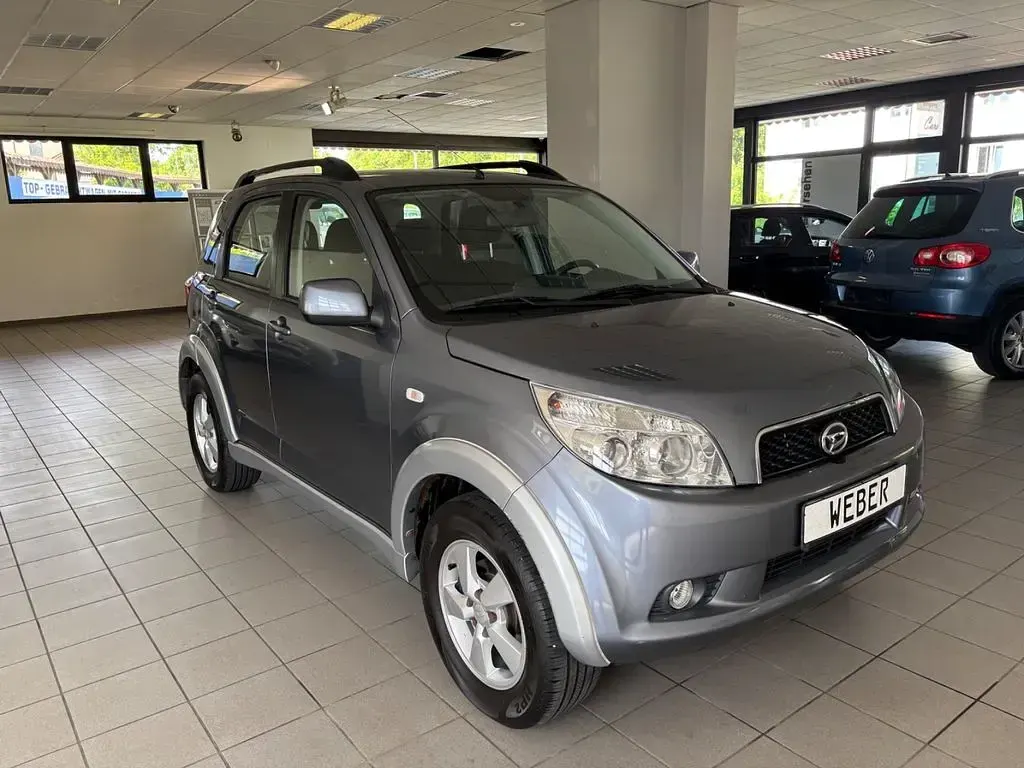 Gebraucht Daihatsu Terios 105 PS (77 kW) 2006 Grau SUV