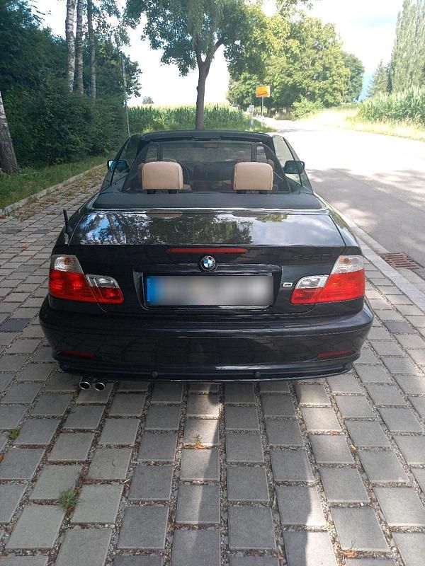 Gebraucht BMW 320 Cabriolet 170 PS (125 kW) 2002 Schwarz Cabrio