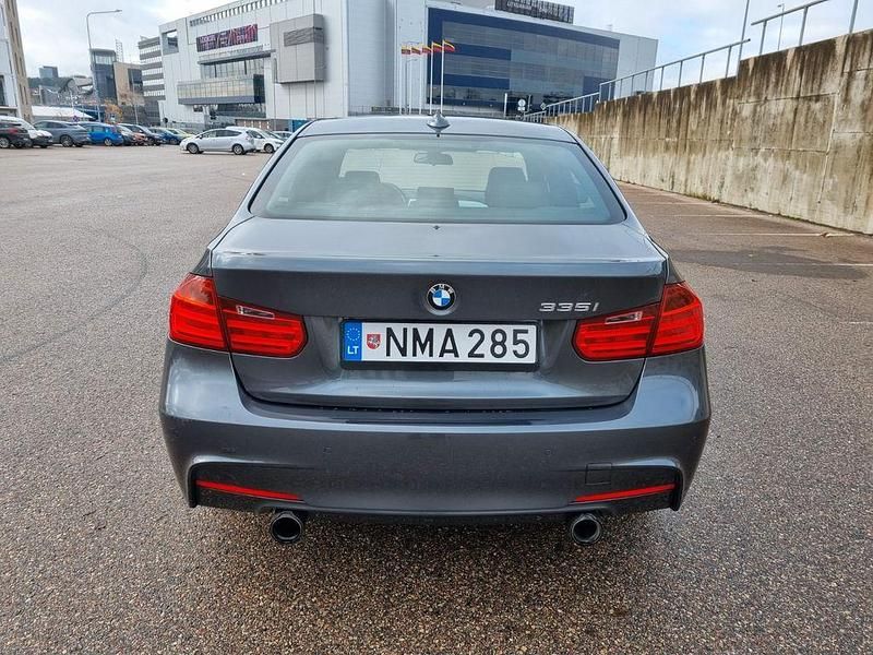 Gebraucht BMW 335 M Performance 306 PS (225 kW) 2013 Grau Limousine