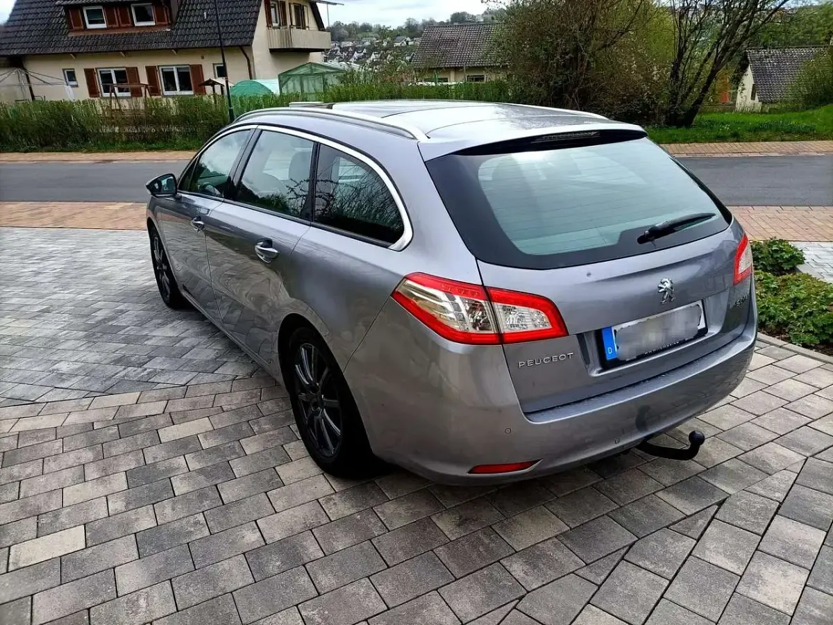 Gebraucht Peugeot 508 SW 120 PS (88 kW) 2016 Grau Kombi