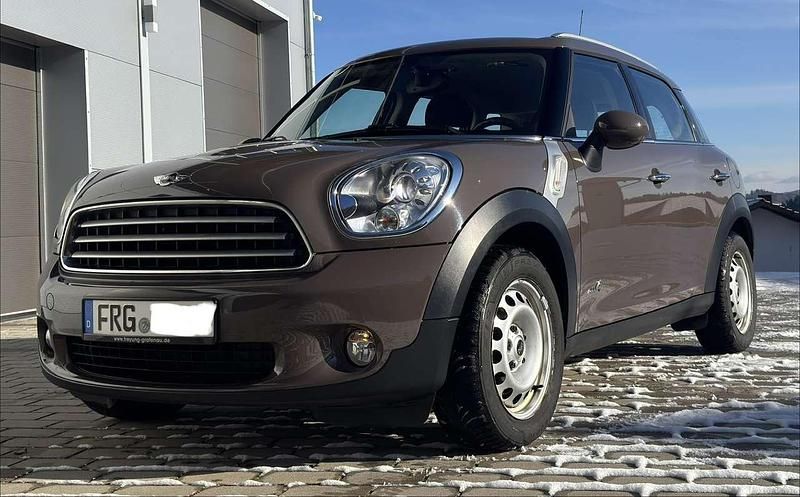 Braun Gebraucht 2014 Mini Cooper Countryman SUV | 10.990 € (Teuer) - Bild 1/4