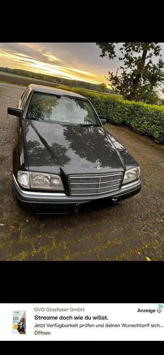 Gebraucht Mercedes C250 113 PS (83 kW) 1993 Schwarz Limousine