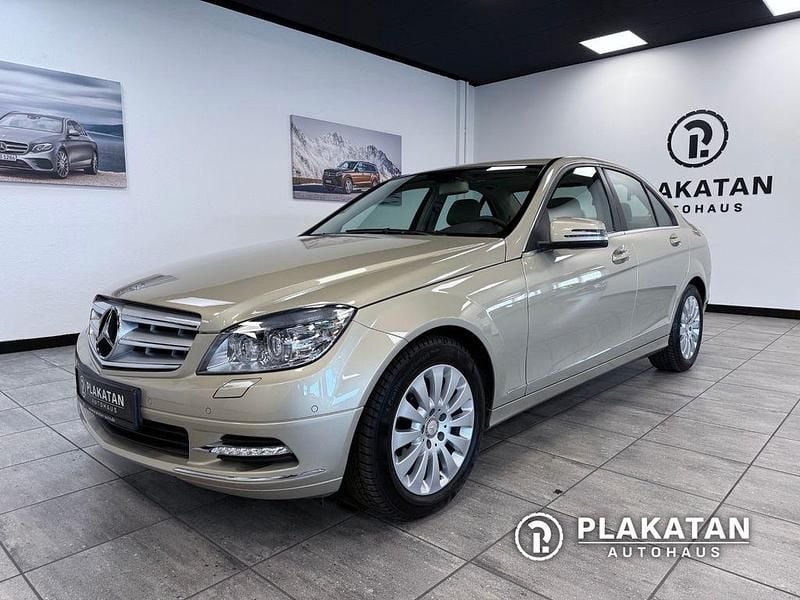 Gebraucht Mercedes C300 231 PS (169 kW) 2010 Beige Limousine
