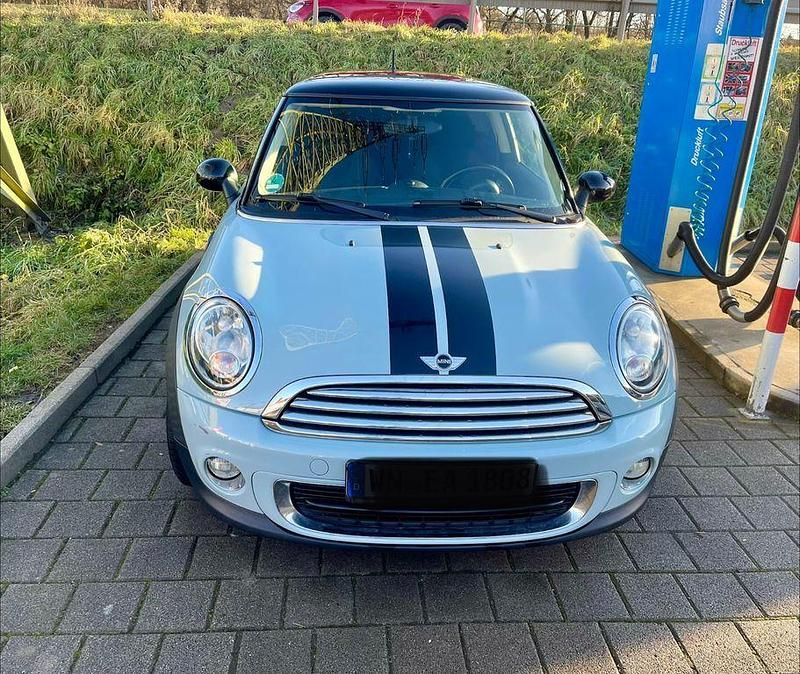 Blau Gebraucht 2012 Mini ONE Kleinwagen | 5.400 € (Etwas zu teuer) - Bild 1/4