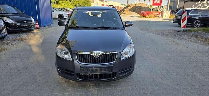 Anthracite grau mettalic Gebraucht 2010 Skoda Fabia Ambiente Kombi | 2.500 € (Superpreis) - Bild 1/4