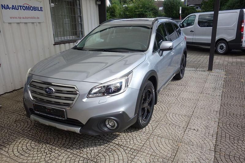Silber Gebraucht 2015 Subaru Outback Comfort SUV | 10.850 € (Fairer Preis) - Bild 1/4
